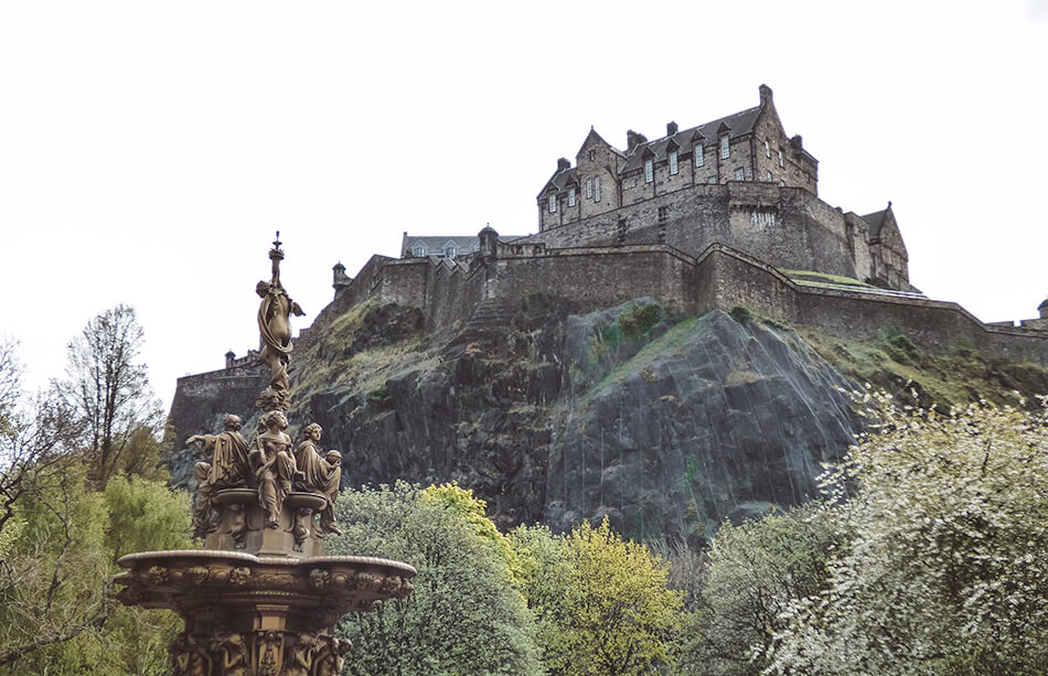 Edinburgh Castle glooming above Princess Street Garden