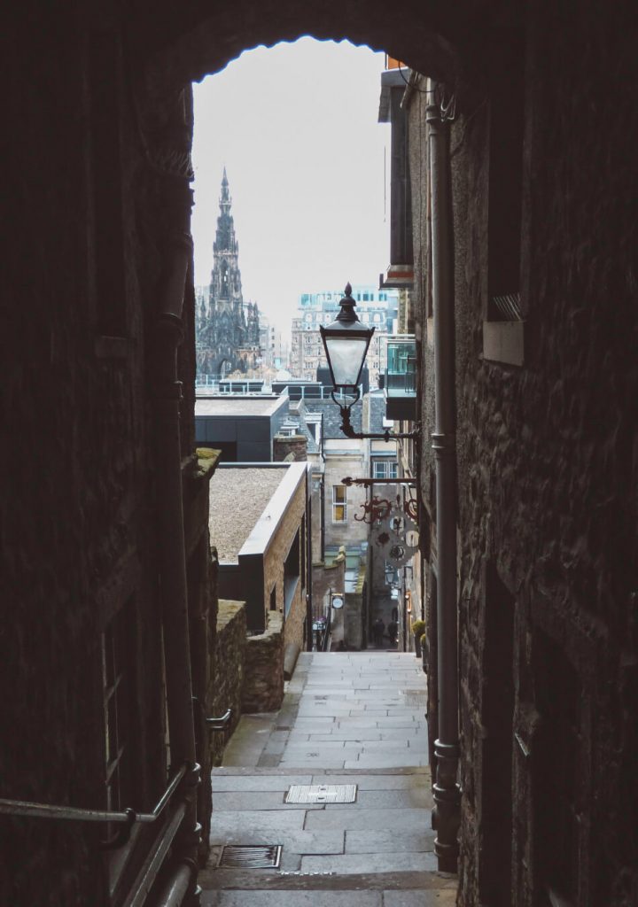 Discovering the hidden closes along The Royal Mile, Devil's Advocate was our favourite!