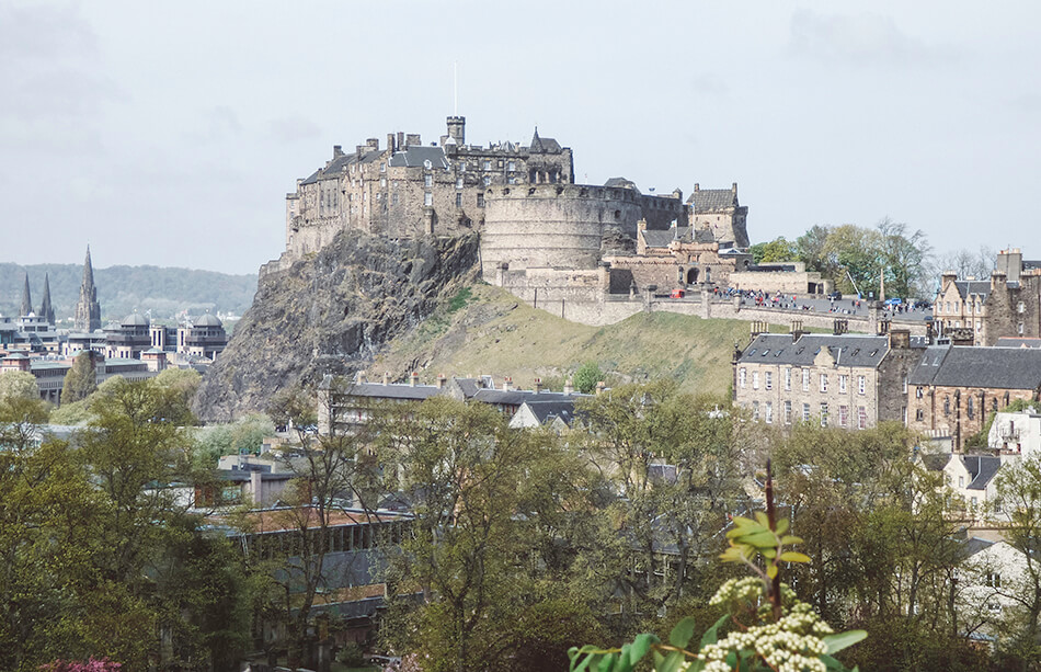 Epic views over Edinburgh Castle from the Scotland National Museum, a stop along our free self-guided walking tour