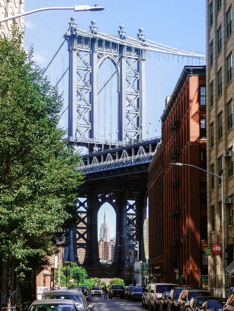 Lively neighbourhood of DUMBO with gorgeous views over the Manhattan Bridge