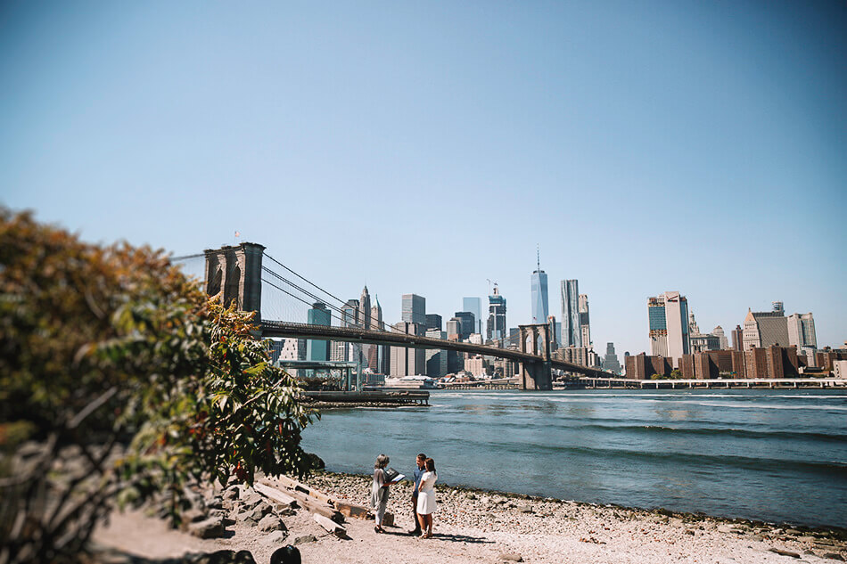 Getting married at the Brooklyn Bridge in New York