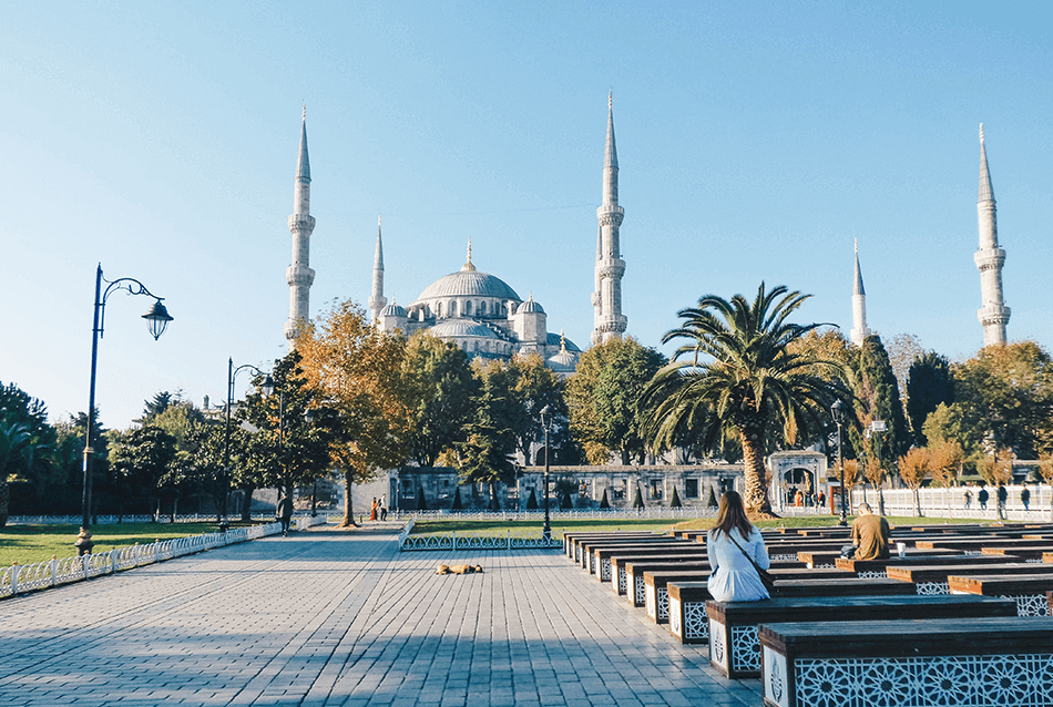 What to do in Istanbul: Gawking at the Blue Mosque in Istanbul