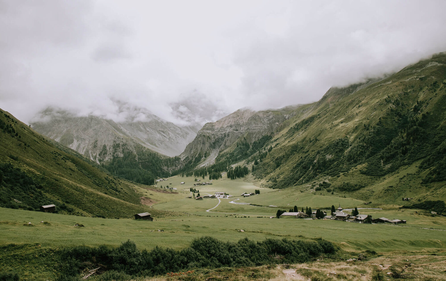 Hiking to Sertig Dörfli:  one of the 10 best things to do Graubünden 
