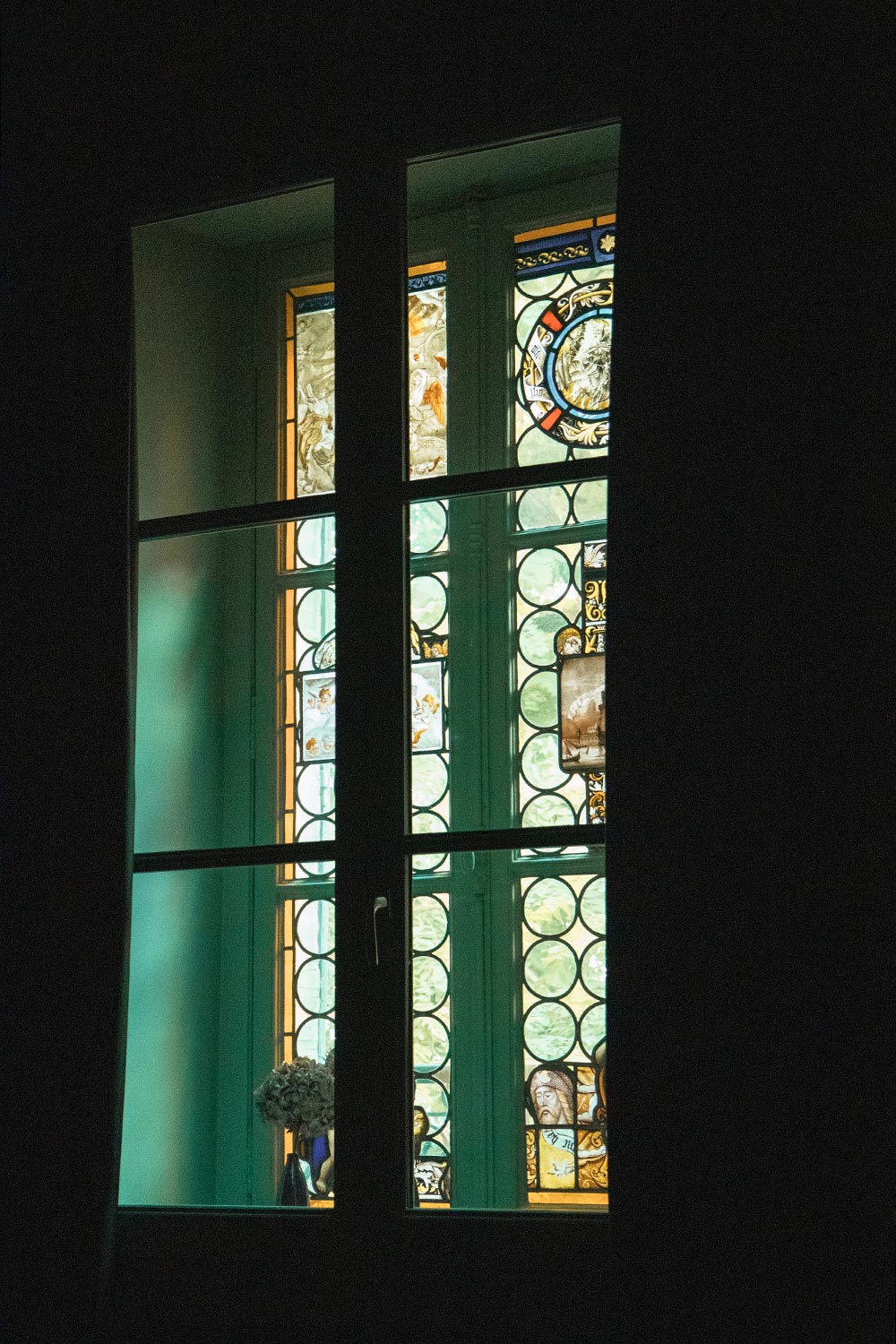 Beautiful stained glass windows at Le Jardin de la Cathédrale, Troyes