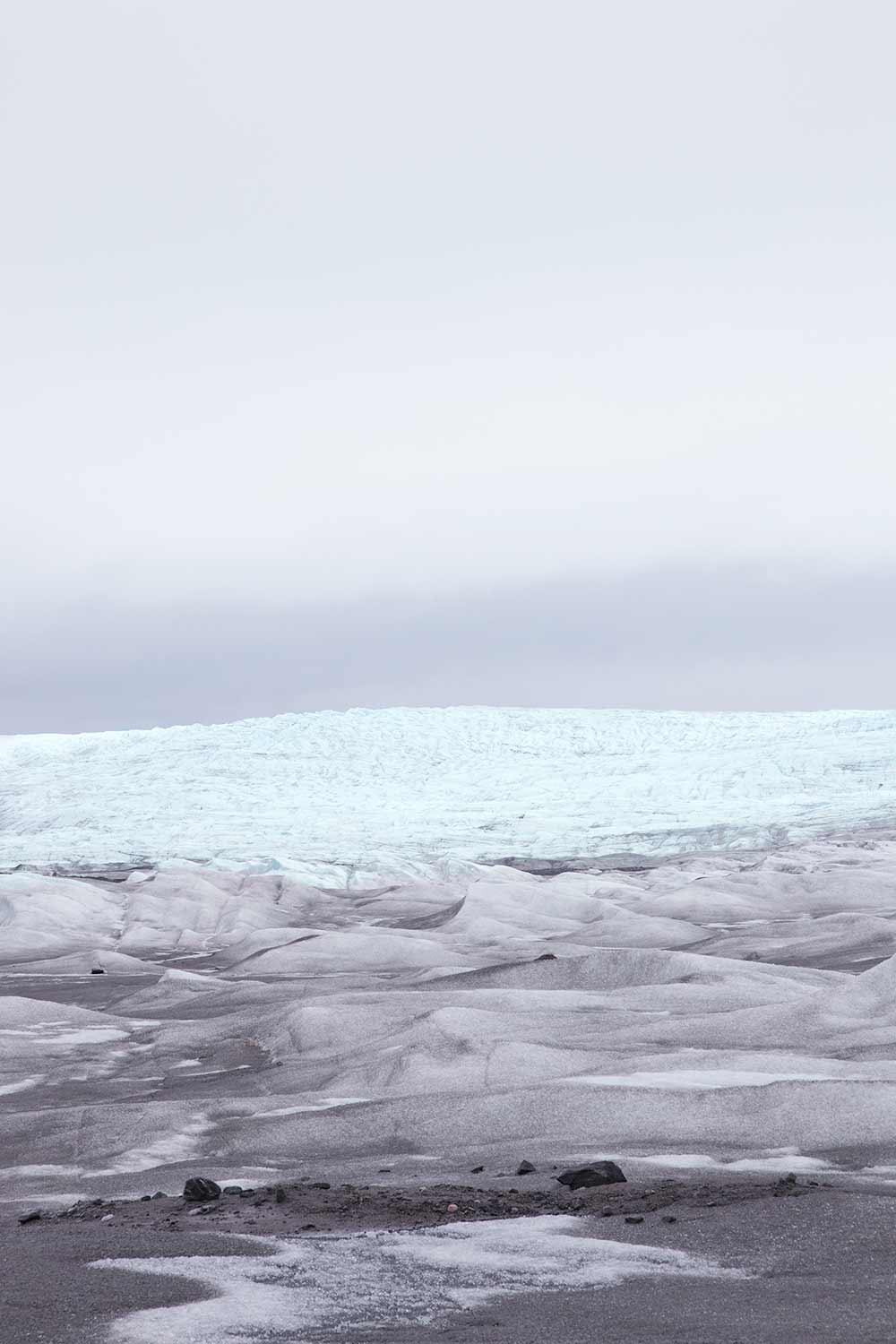 Uitzicht over de Groenlandse ijskap vanaf Camp Ice Cap