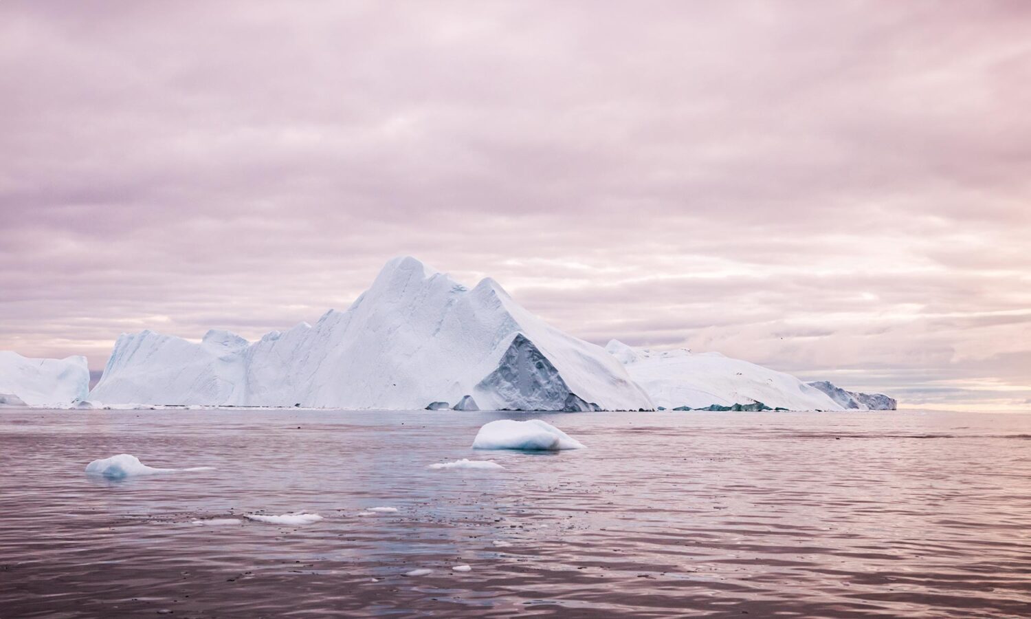 A breathtaking Greenland landscape on the best Greenland Iceberg tour.